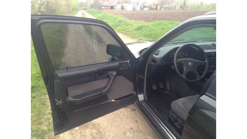 BMW 5 серія 1993 - 16