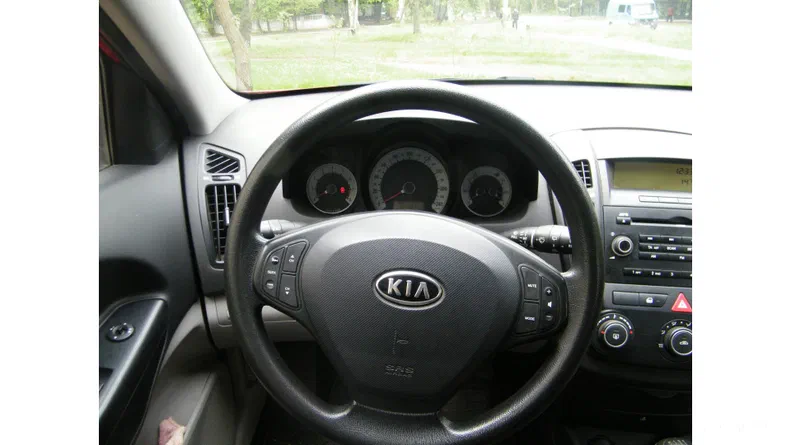 Kia Ceed 2008 - 7