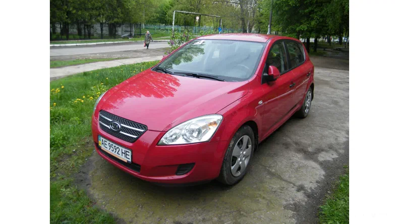 Kia Ceed 2008 - 13
