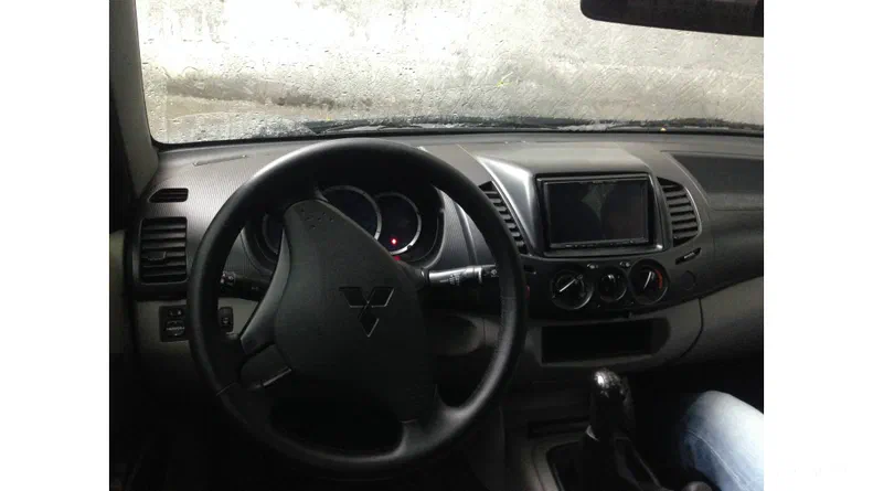 Mitsubishi L200 2008