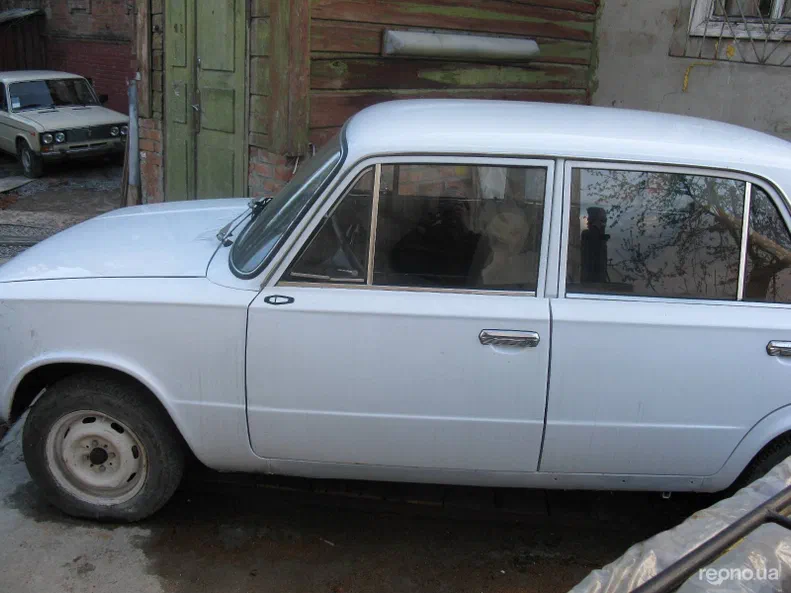 Lada (ВАЗ) 2101 1982 - 8