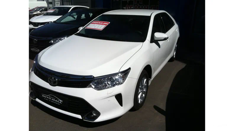 Toyota Camry 2016 - 6