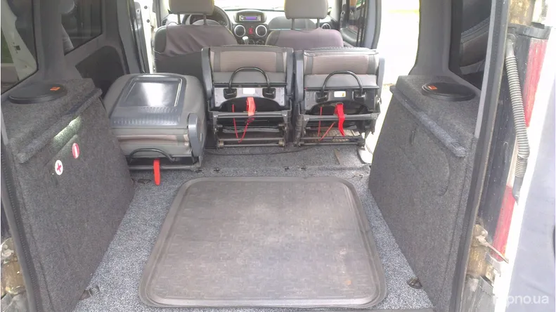 Fiat Doblo 2009 - 12