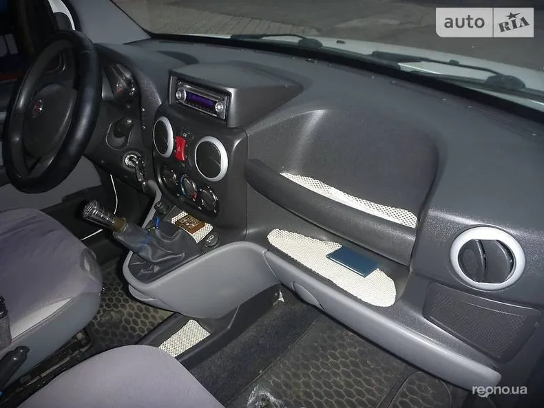 Fiat Doblo 2009 - 14