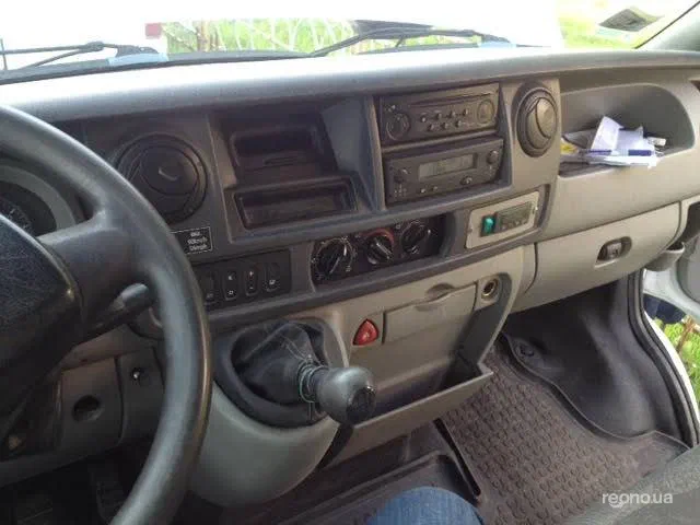 Renault Mascott 2005