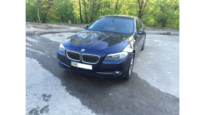 BMW 5 серии 2011