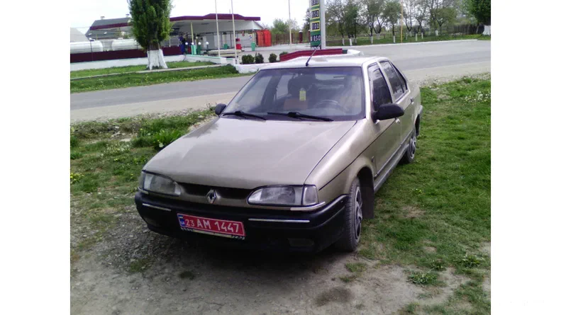 Renault 19 1983