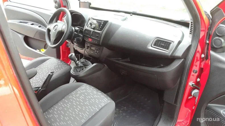 Opel Combo 2012