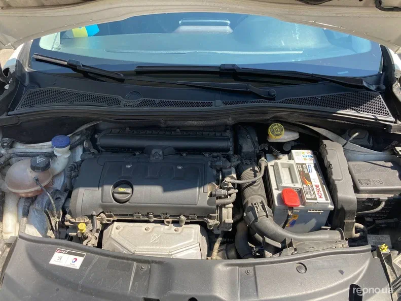 Peugeot 2008 2014 - 8