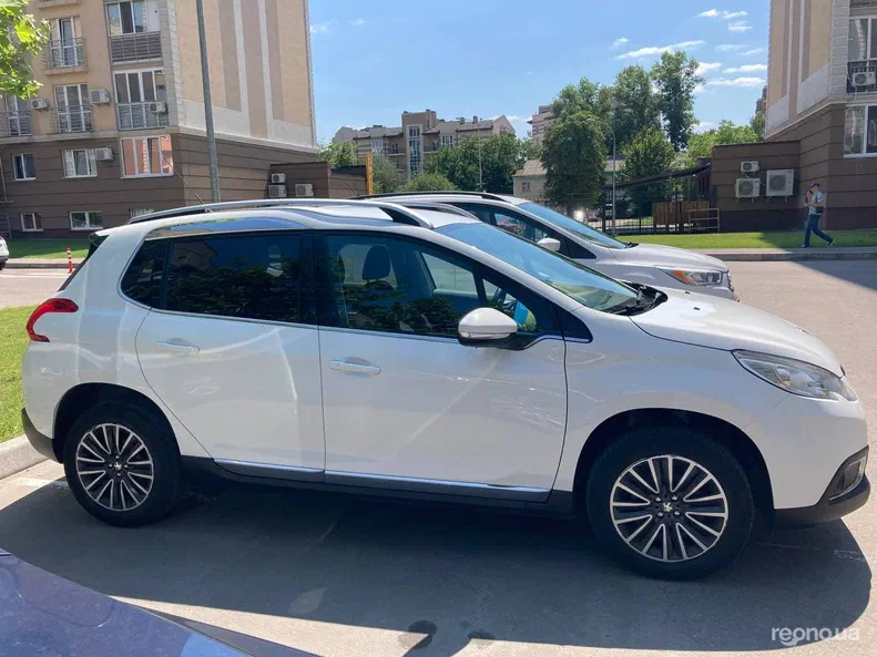 Peugeot 2008 2014 - 17