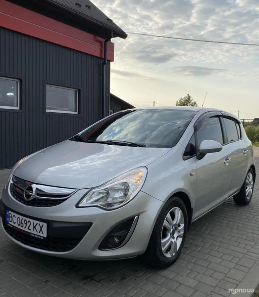 Opel Corsa 2013 - 12