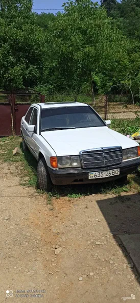 Mercedes-Benz C-Класс 1989