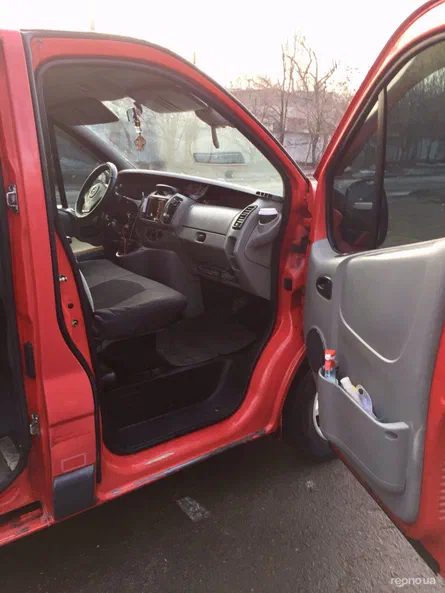 Opel Vivaro 2001 - 6