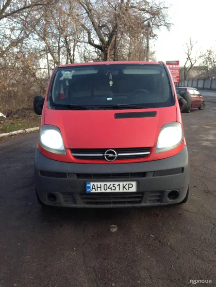 Opel Vivaro 2001 - 8
