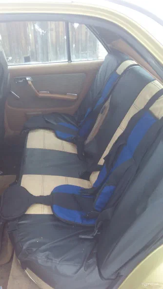 Mercedes-Benz E-Клас 1979 - 6