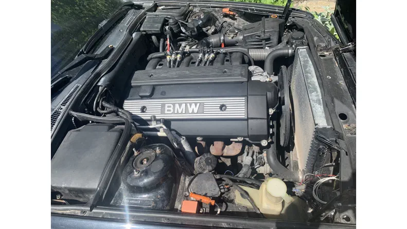BMW 5 серія 1993 - 16