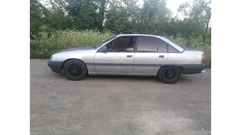 Opel Omega 1987