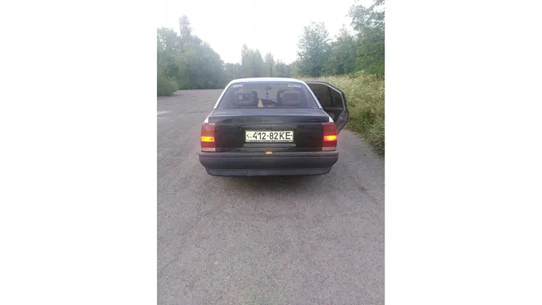 Opel Omega 1987