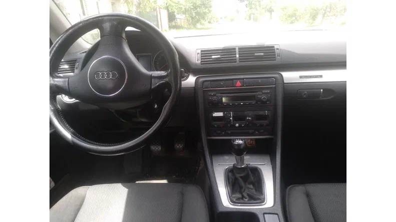 Audi A4 2001 - 3