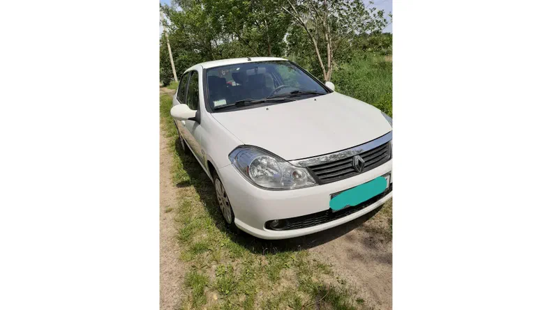 Renault Symbol 2012 - 8