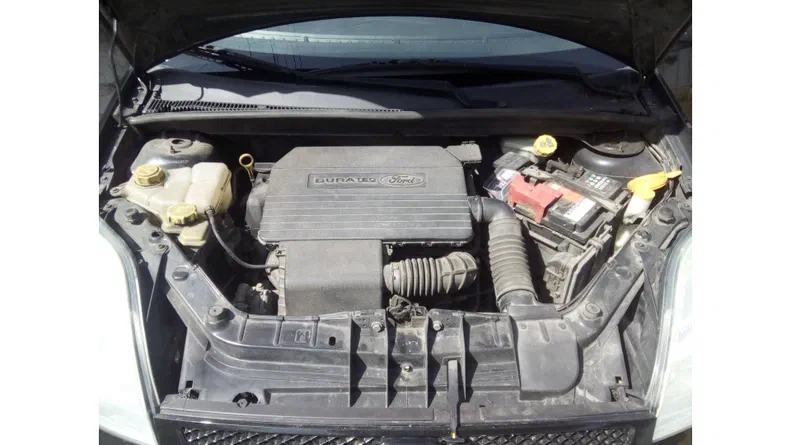 Ford Fiesta 2005 - 9