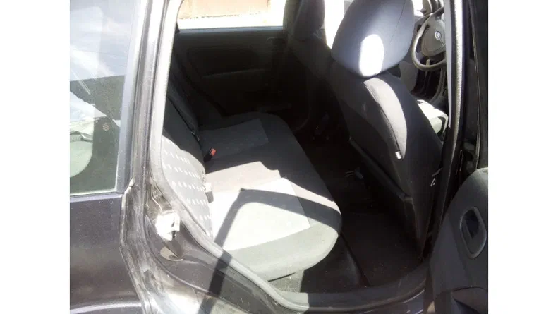 Ford Fiesta 2005 - 7