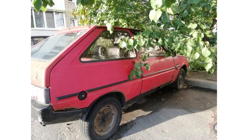 ЗАЗ 1102 «Таврия» 2001