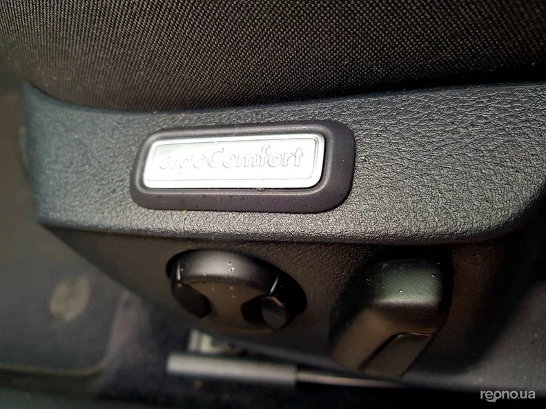 Volkswagen Passat 2016 - 23