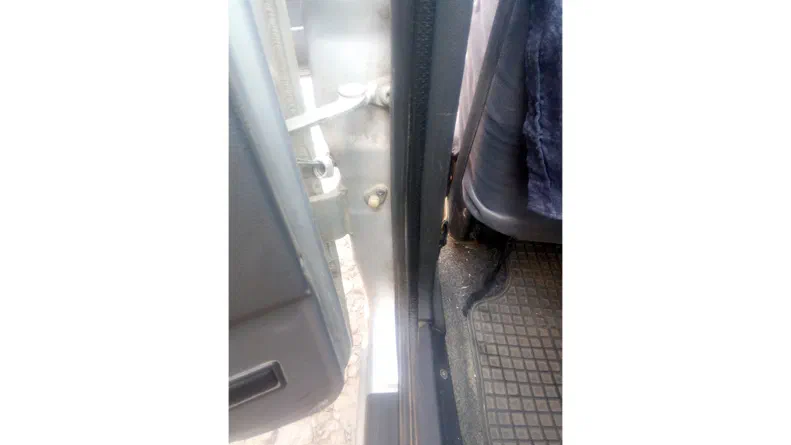 Ford Escort 1990 - 12