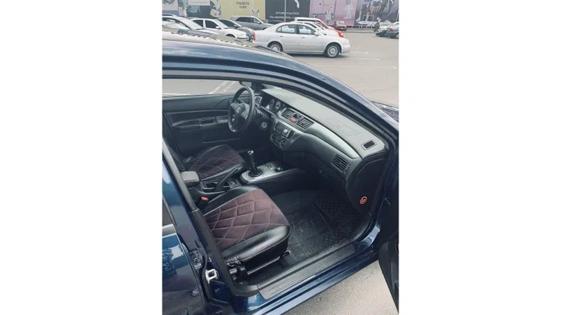 Mitsubishi Lancer 2006 - 3