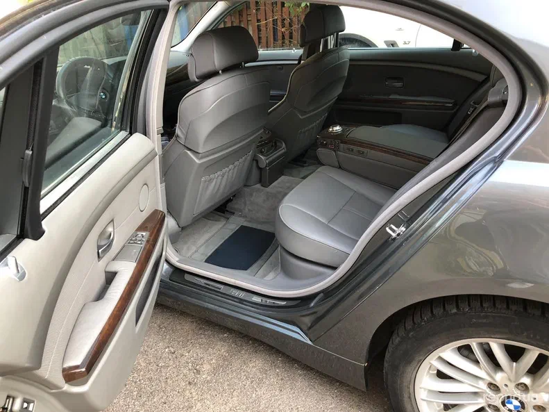 BMW 7 серии 2005