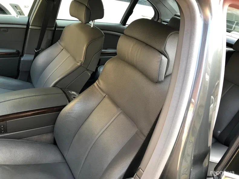 BMW 7 серии 2005