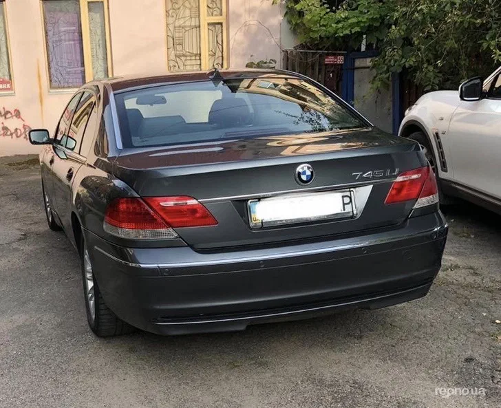 BMW 7 серія 2005 - 20