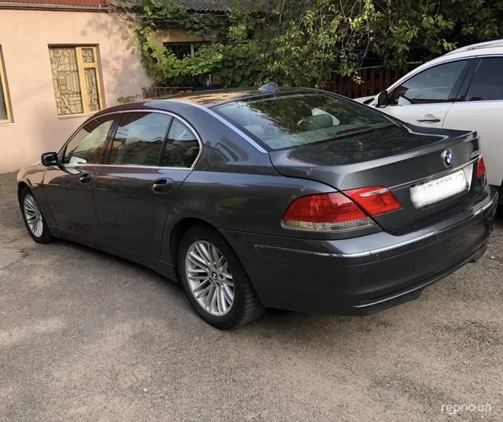 BMW 7 серія 2005 - 28