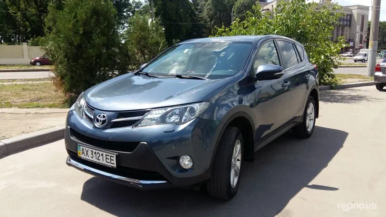 Toyota RAV4 2014