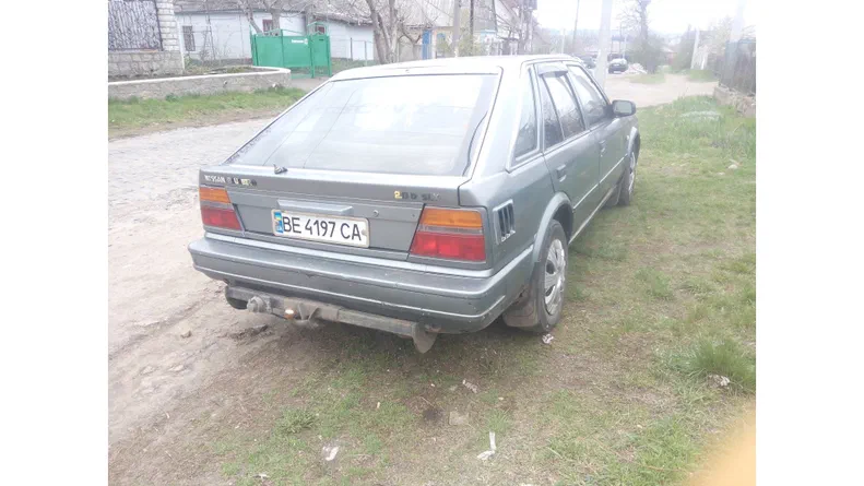 Nissan Bluebird 1988
