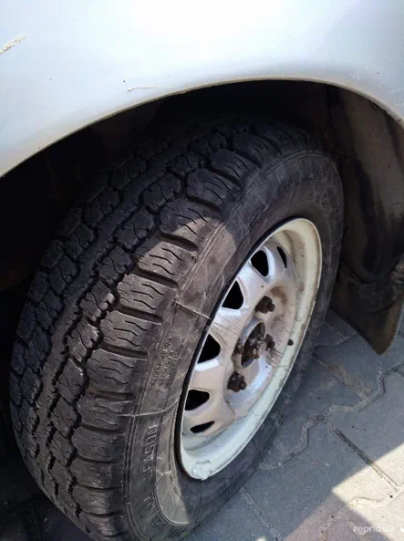 Hyundai Lantra 1992 - 9