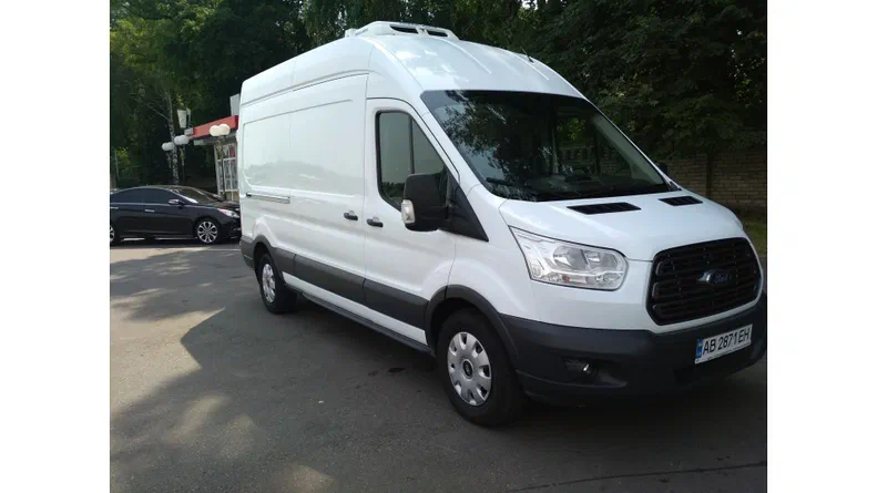 Ford Cargo 2015 - 18