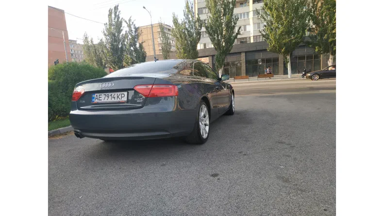 Audi A5 2011
