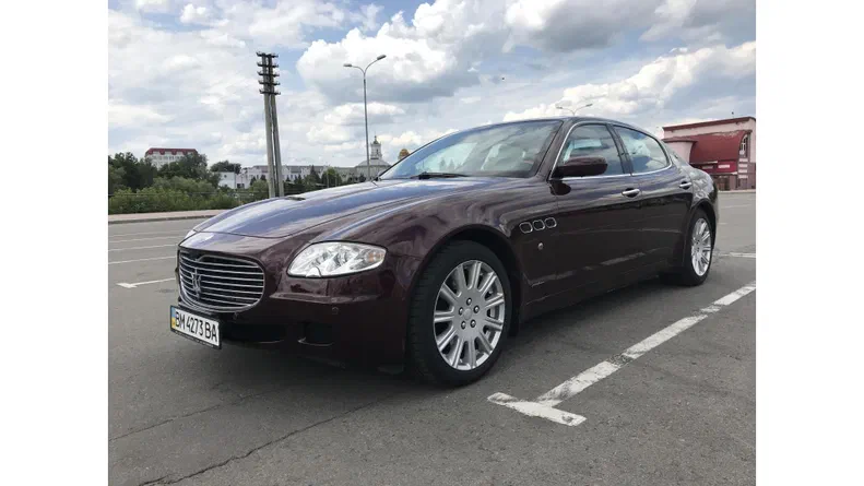 Maserati Quattroporte 2004