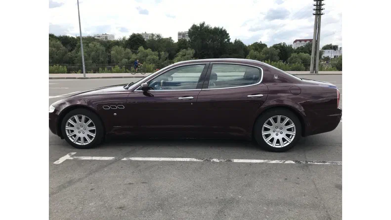Maserati Quattroporte 2004 - 8