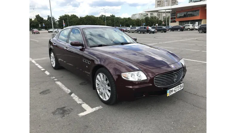 Maserati Quattroporte 2004