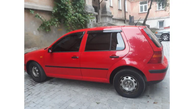 Volkswagen Golf 1998