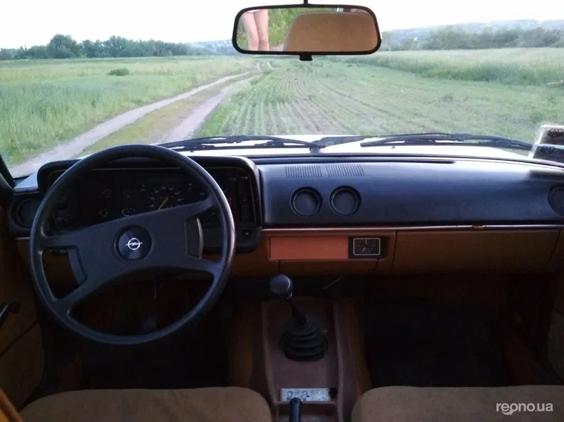 Opel Ascona 1981 - 7