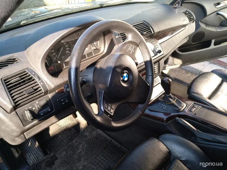 BMW X5 2001 - 5