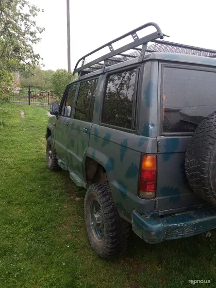 Isuzu Trooper 1987 - 5