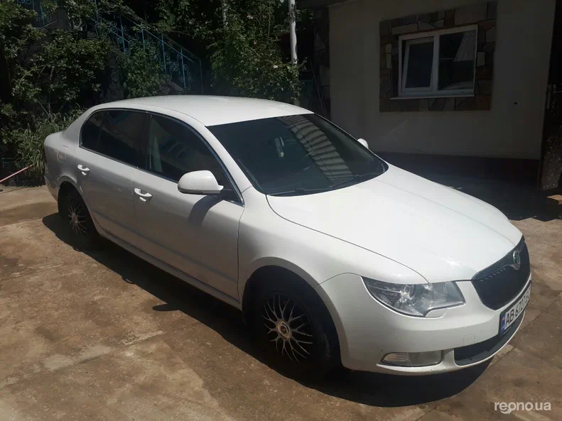 Skoda Superb 2009 - 14