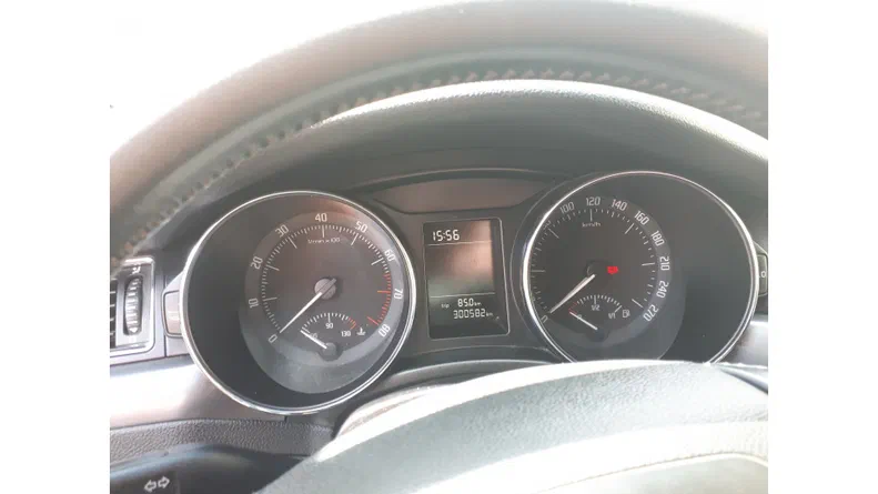 Skoda Superb 2009 - 9