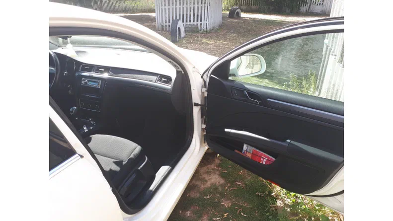 Skoda Superb 2009 - 15