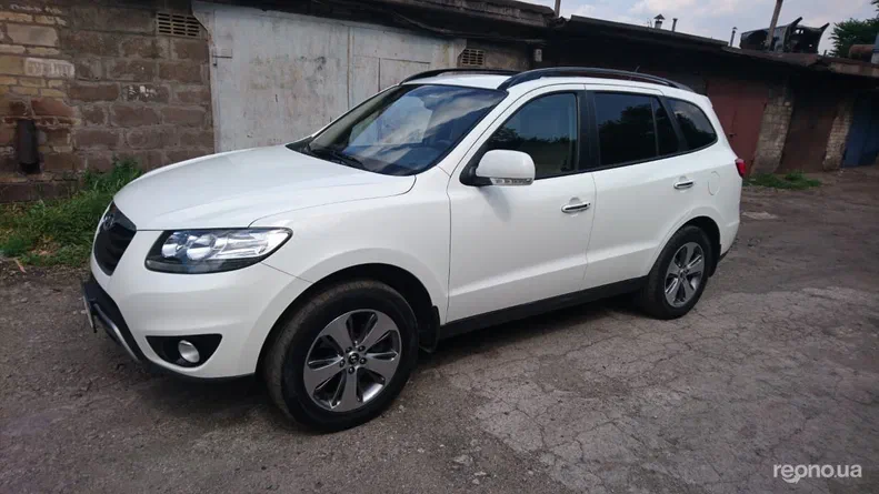 Hyundai Santa Fe 2011
